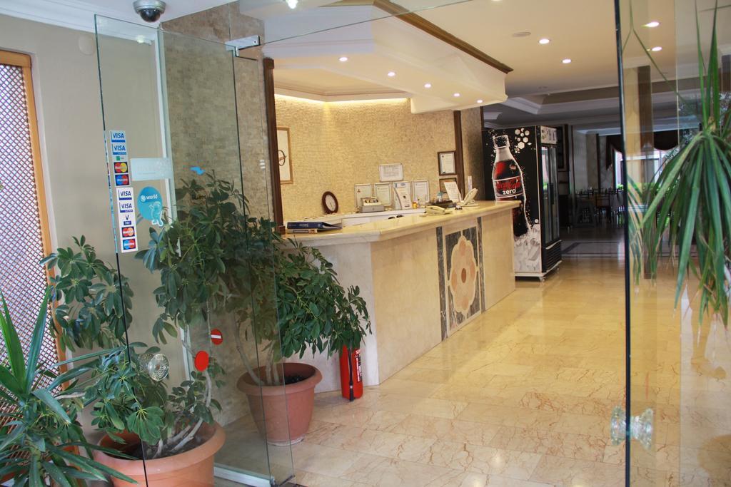 Club Dorado Ξενοδοχείο Μαρμαρίς Εξωτερικό φωτογραφία