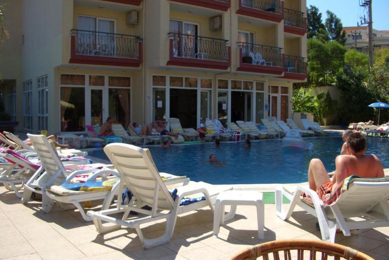 Club Dorado Ξενοδοχείο Μαρμαρίς Εξωτερικό φωτογραφία