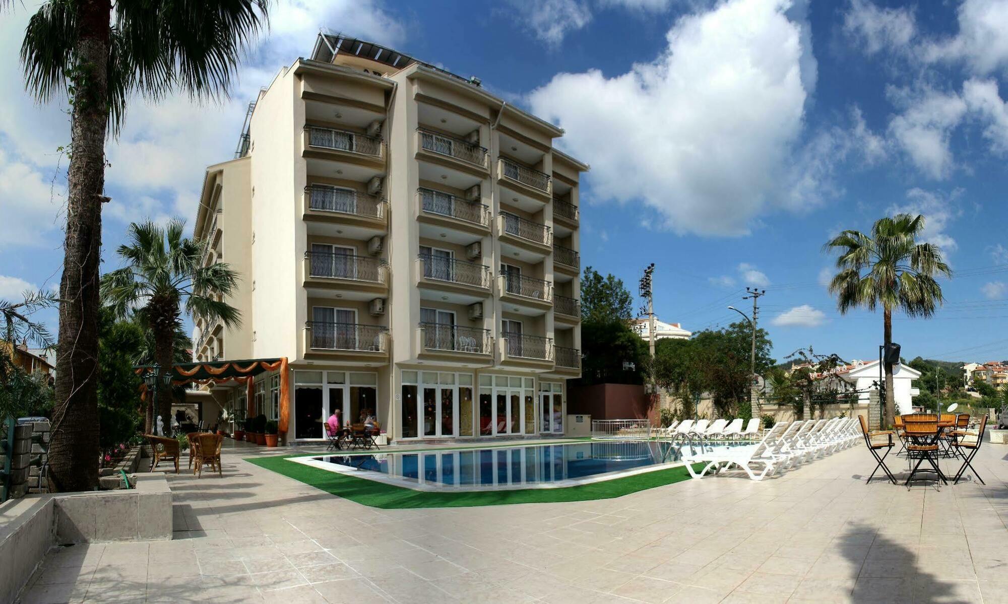 Club Dorado Ξενοδοχείο Μαρμαρίς Εξωτερικό φωτογραφία